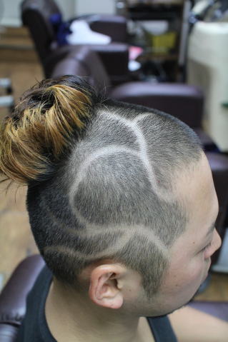 �o���A�[�g�E���U�[�A�[�g