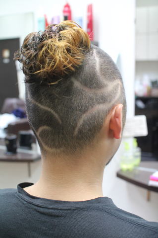 �o���A�[�g�E���U�[�A�[�g