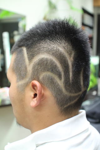 �o���A�[�g�E���U�[�A�[�g