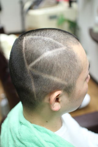 �o���A�[�g�E���U�[�A�[�g