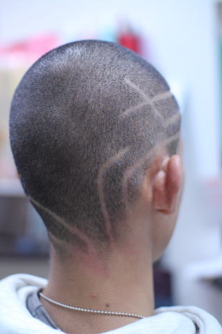 �o���A�[�g�E���U�[�A�[�g