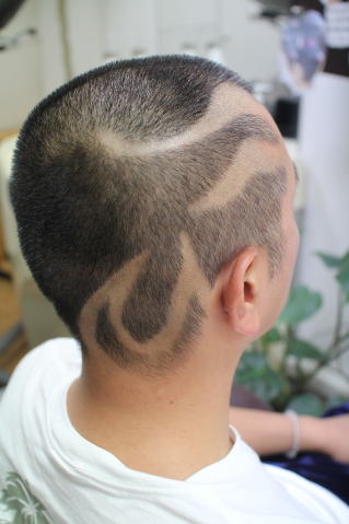 �o���A�[�g�E���U�[�A�[�g