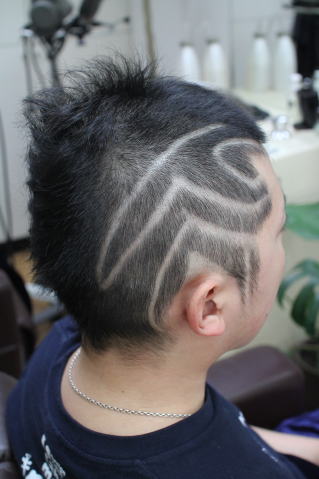 �o���A�[�g�E���U�[�A�[�g