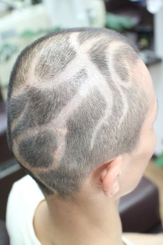 �o���A�[�g�E���U�[�A�[�g