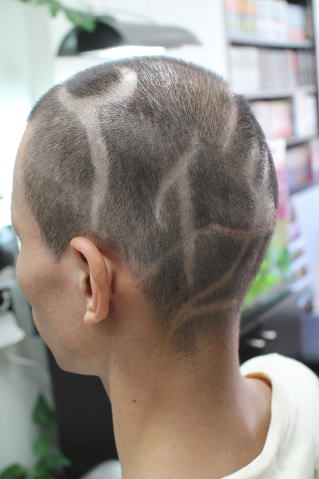 �o���A�[�g�E���U�[�A�[�g